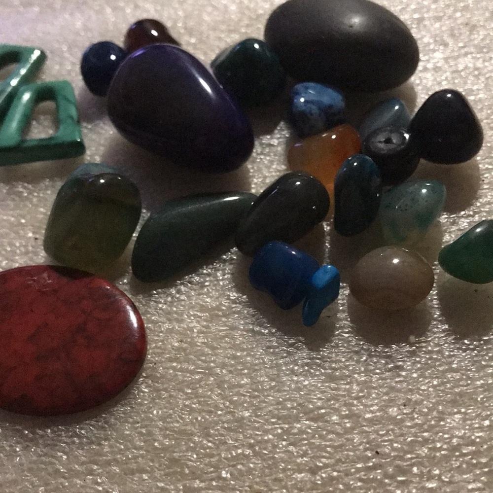 Assorted Gemstone Collection - Picture 5 of 5